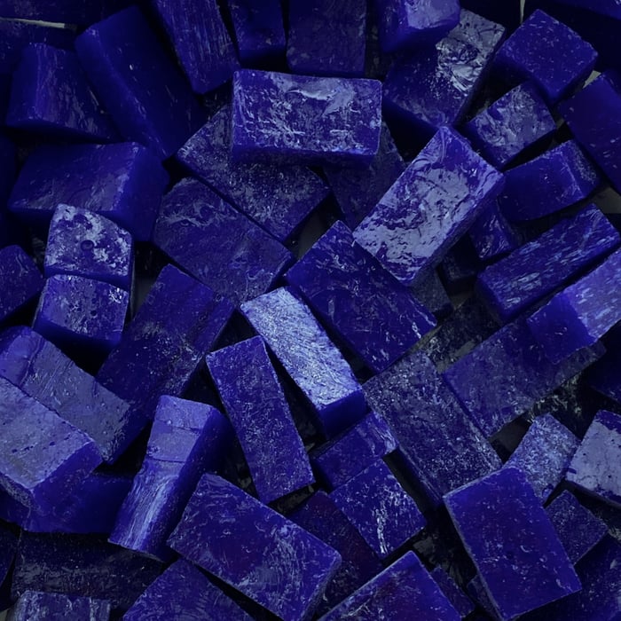 Italian Smalti 202 - A Cut